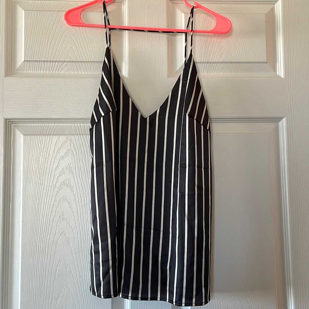 SUPERDOWN Spaghetti Strapped Tank w/ Deep V back